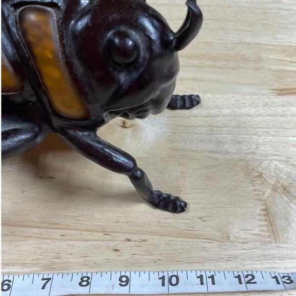 Large Cast Iron and Glass Grasshopper Heavy Excellent Condition 12 x 7 x 6 - Picture 6 of 8